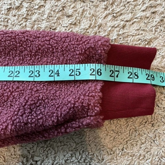 Fabletics Malia Polar Fleece Pullover NWT - Picture 9 of 10